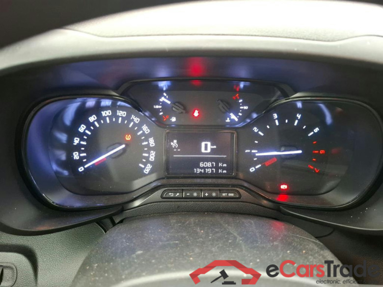 CITROEN Berlingo Van / 2018 / 4P / Fourgonnette Taille M 650kg BlueHDi 100 S&S BVM Club #6