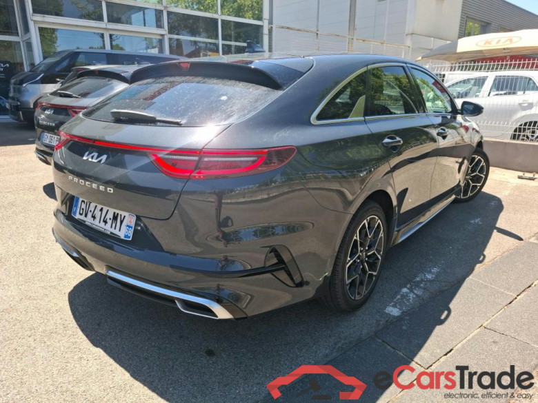 KIA ProCeed / 2021 / 5P / Break 1.5 T-GDI 160 ISG GT LINE BUSINESS DCT7 #5