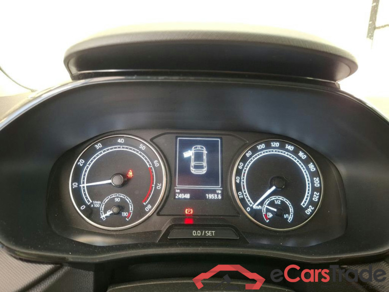 SKODA Fabia / 2021 / 5P / Berline 1.0 MPI 80 Ambition #6