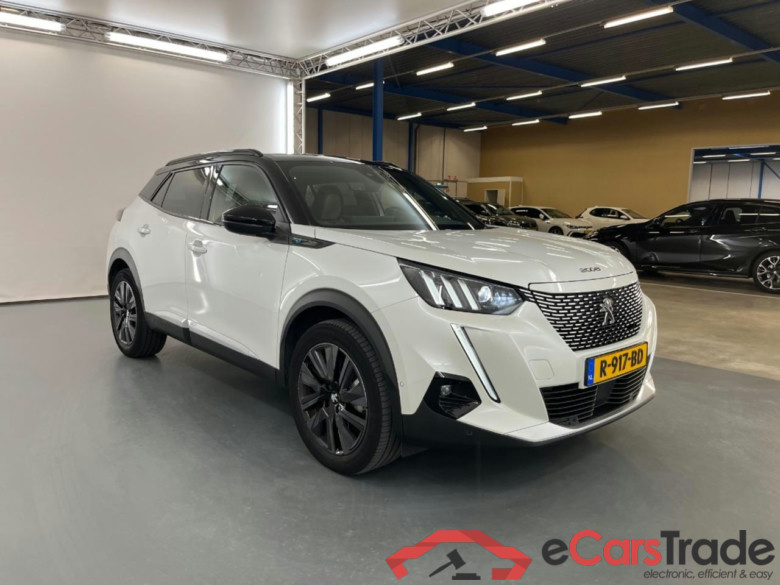 PEUGEOT e-2008 EV GT Pack 50 kWh #2