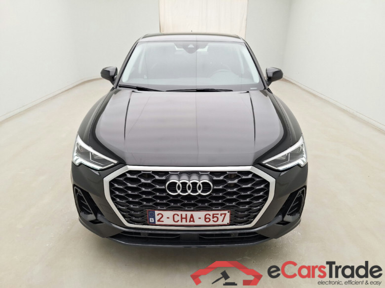 Audi, Q3 SB '19 PHEV, Q3 SB 45 TFSie PHEV S tronic #1