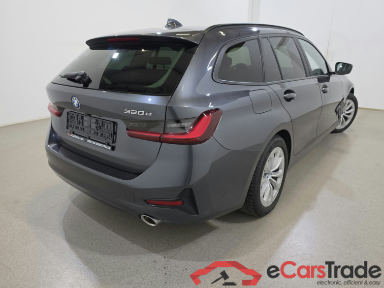 BMW 320e Plug-In Hybrid Aut. LED LC-Pro Hi-Fi Navi 1/2 Sport-Leather KeylessGo Camera Klima PDC ... #4