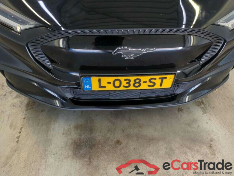 FORD Mustang Mach-E RWD 75 kWh #4