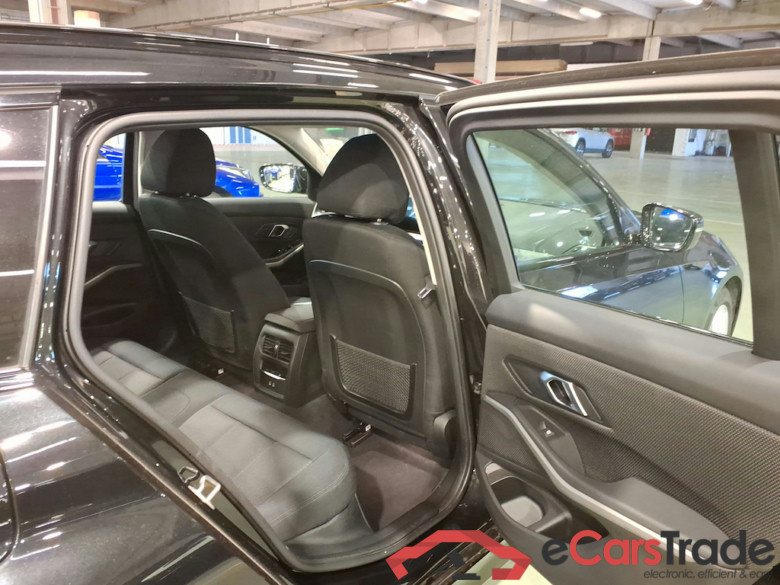 BMW 3 SERIES TOURING 2.0 318D (100KW) TOURING #5