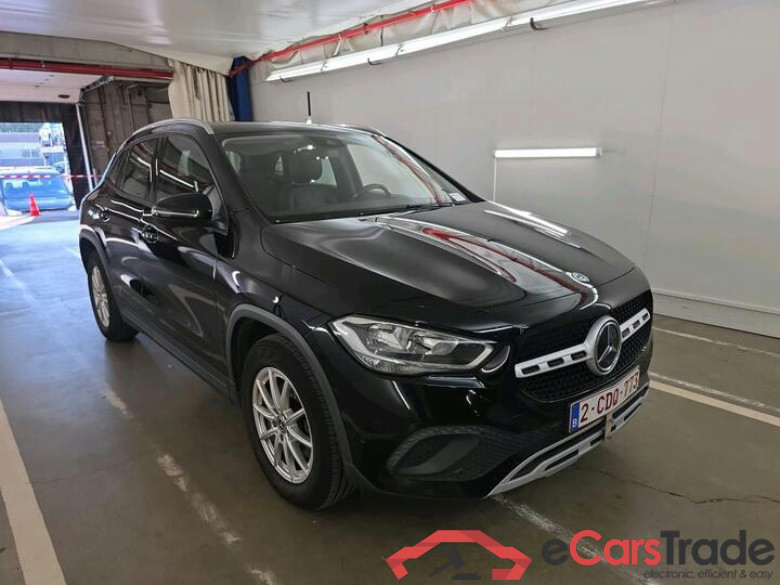 Mercedes GLA GLA GLA 180 d Business Solution Essential 85kW/116pk  5D/P Auto-8 #2