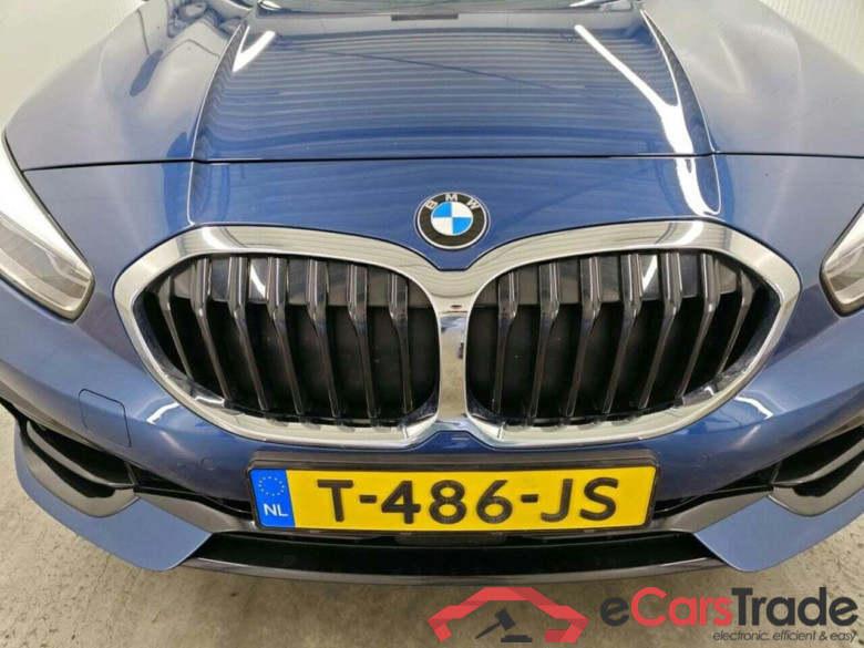 BMW 1-serie 118i Intro Ed. #4