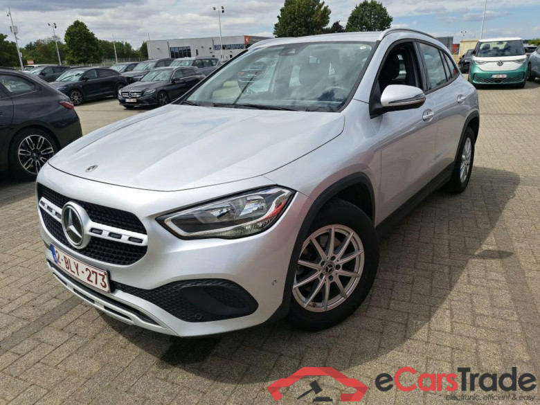 MERCEDES-BENZ GLA - Klasse 2.0 GLA 180 D DCT BUSINESS SOLUTION ESS #1