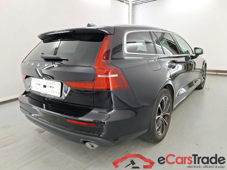 VOLVO V60 DIESEL - 2018 2.0 D3 Momentum Pro #4
