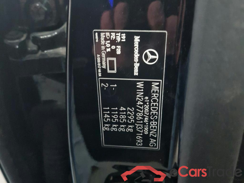 MERCEDES - MER GLA 250e 218PK DCT Business Solution AMG  * HYBRID * #6
