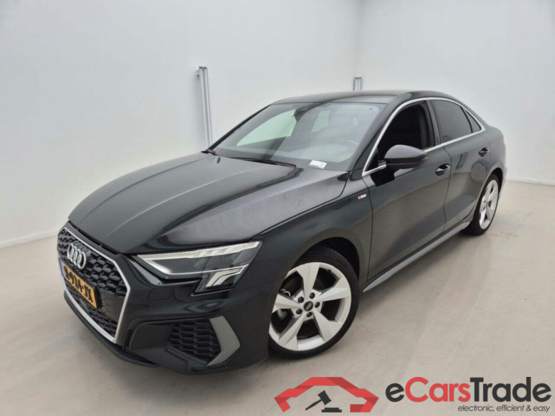 AUDI A3 Limousine 30 TFSI S edition S-Tronic