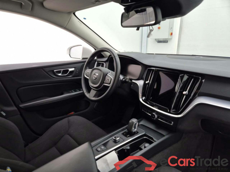 VOLVO V60 B3 Mom. Adv. Geartronic #3