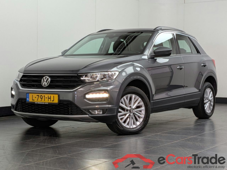 VOLKSWAGEN T-Roc 1.5 TSI Style #1