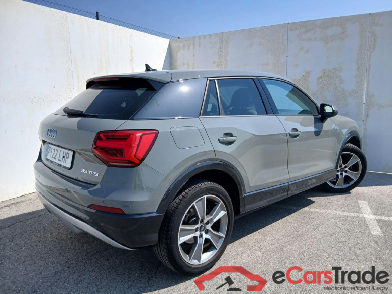 AUDI Q2 / 2016 / 5P / todoterreno Design 35 TFSI 110kW (150CV) S tronic #2