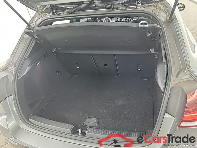 MERCEDES-BENZ A-klasse A 180 7G-DCT Business Solution Luxury 5D 100kW #5