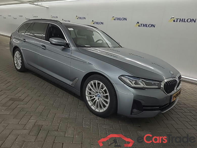 BMW 5-serie Touring 520e Business Edition Plus 5D 150kW #2