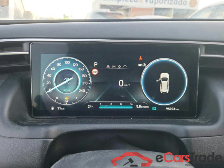 HYUNDAI Tucson / 2020 / 5P / todoterreno 1.6 CRDI 100kW (136CV) 48V Maxx DCT 4x4 #4