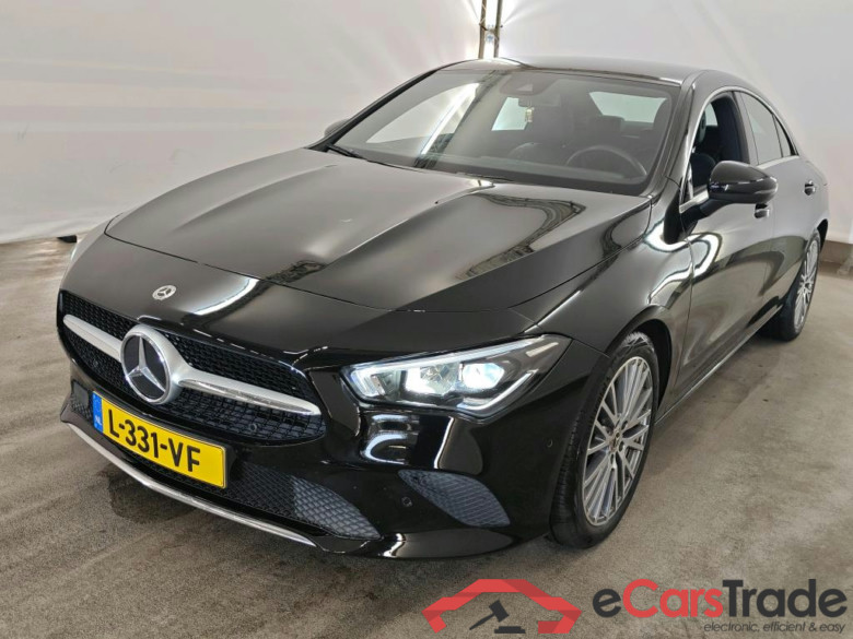 Mercedes-Benz CLA CLA 180 DCT Bus. Solution Luxury 4d