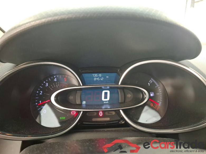 Clio IV Air MediaNav 1.5 dCi 90CV BVM5 E6 #6