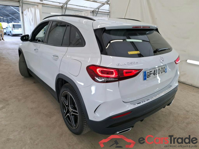 MERCEDES-BENZ GLA / 2020 / 5P / SUV 1.3 GLA 250 e AMG LINE DCT #2