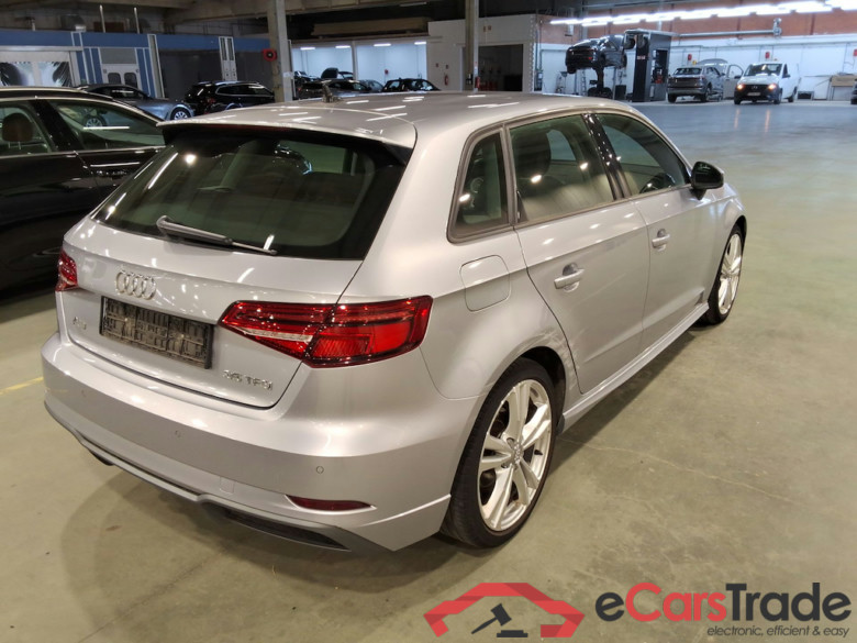 AUDI A3 SPORTBACK - 2017 35 TFSI ACT Sport S tronic (EU6d-TEMP) #4