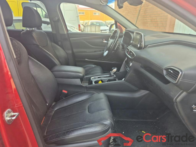 HYUNDAI Santa Fe / 2018 / 5P / todoterreno 2.2 CRDi Style Auto 4x4 SR #6