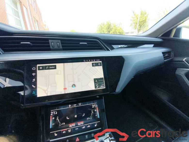AUDI e-tron Sportback 300 kW #2