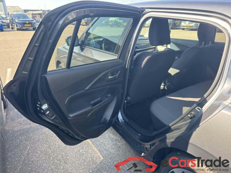 SUZUKI Swift 1.2 Style Smart Hybrid #5