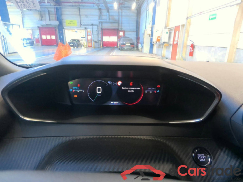 Peugeot 2008 Allure 100 S&S BVM6 #4