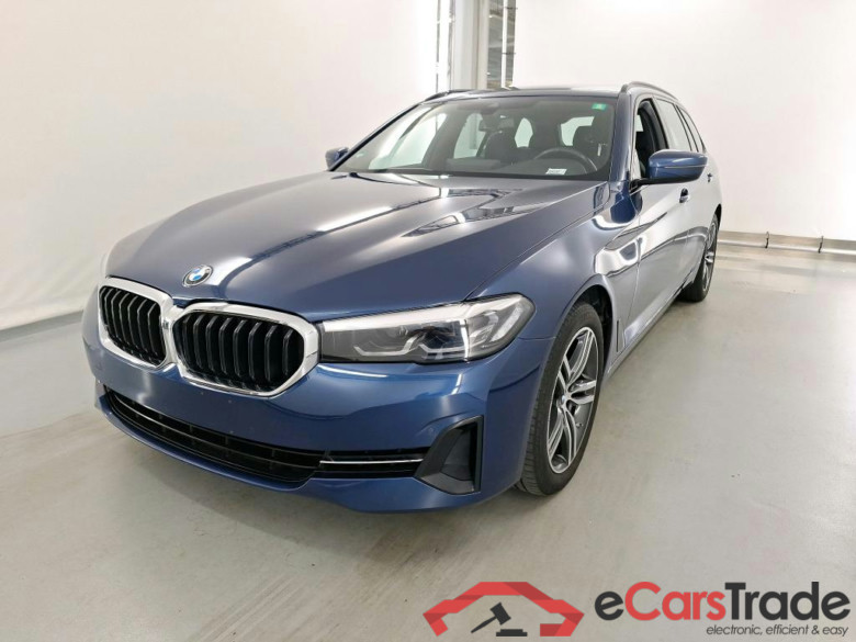 BMW 5 SERIES TOURING 2.0 520D 120KW TOURING AUTO #1