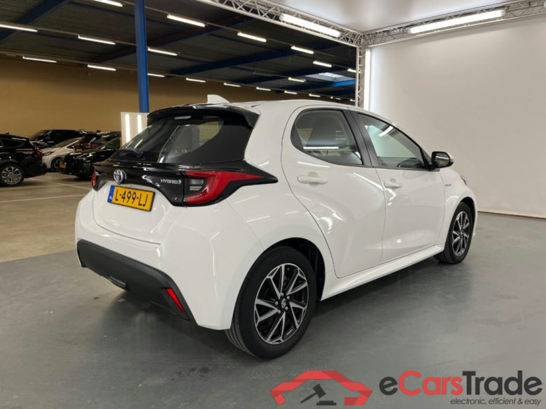 TOYOTA Yaris 1.5 Hybrid Dynamic #4