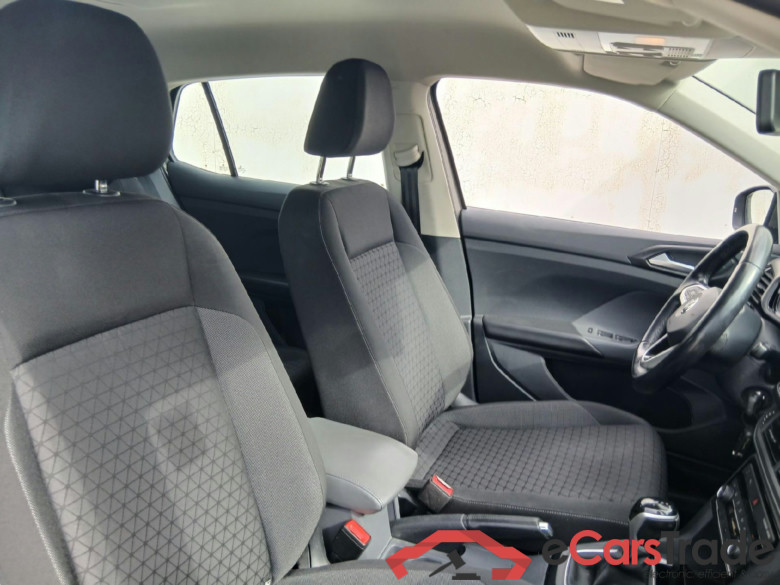 VOLKSWAGEN T-Cross / 2018 / 5P / todoterreno Advance 1.0 TSI 85kW (115CV) DSG (AC) #6