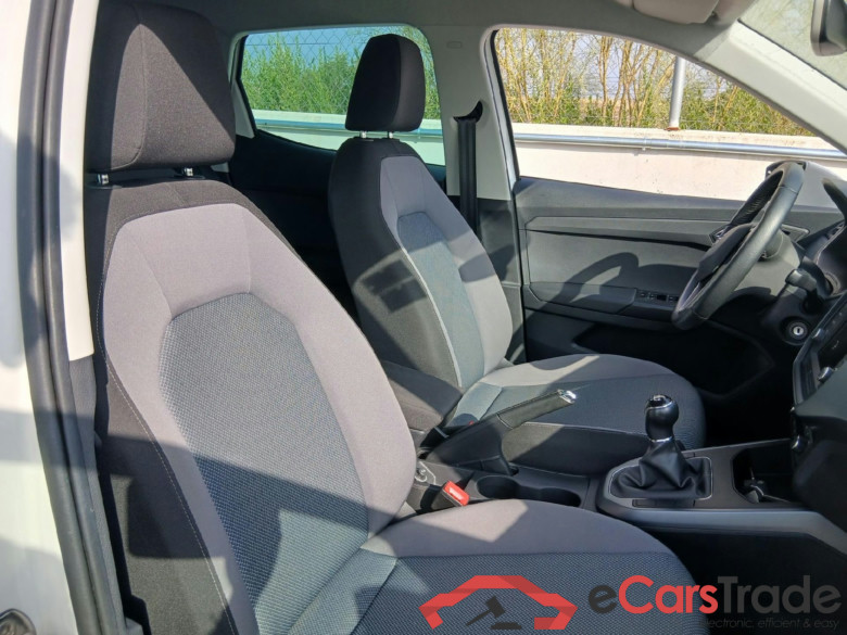 SEAT Arona / 2017 / 5P / todoterreno 1.0 TSI 70kW (95CV) Style Edition Eco (CX) #6