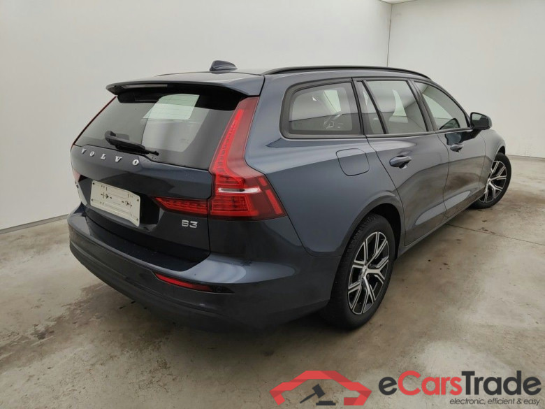 Volvo V60 B3 Essential DCT 5d #2
