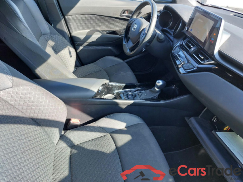 TOYOTA C-HR / 2019 / 5P / todoterreno 1.8 125H Advance #6