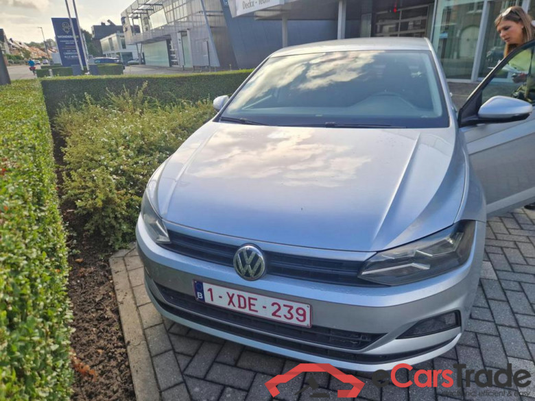 VOLKSWAGEN Polo 1.0i Trendline #2