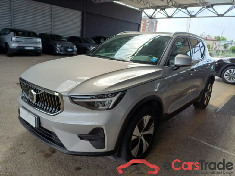 VOLVO XC40 / 2021 / 5P / SUV T4 RECHARGE PLUG-IN AUTO CORE #1
