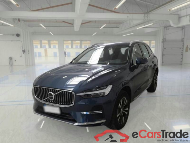 VOLVO XC60 / 2021 / 5P / SUV T6 PLUG-IN AWD AUTO CORE
