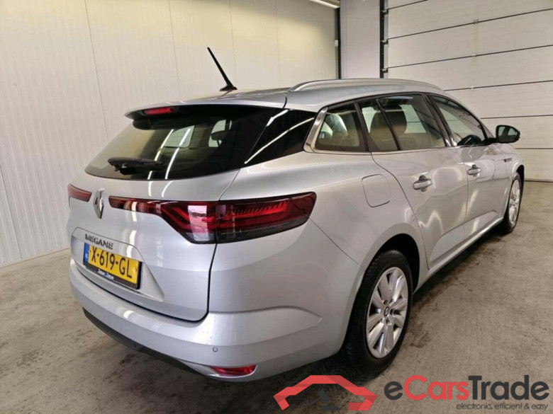 RENAULT Mégane Estate 1.3 TCe140 Equilibre #2