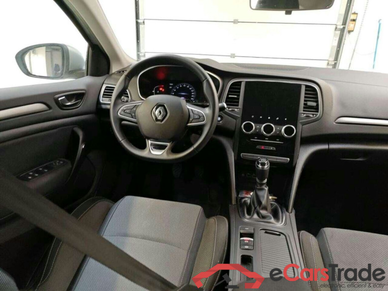RENAULT Mégane Estate 1.3 TCe140 Equilibre #3