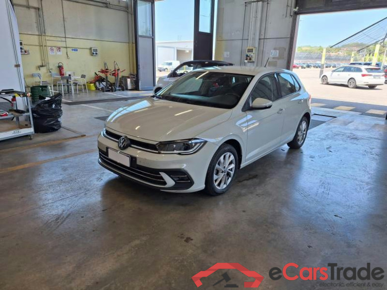 VOLKSWAGEN POLO / 2021 / 5P / BERLINA 1.0 TSI STYLE #1