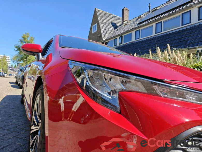 TOYOTA Corolla Touring Sports 72 kW #3