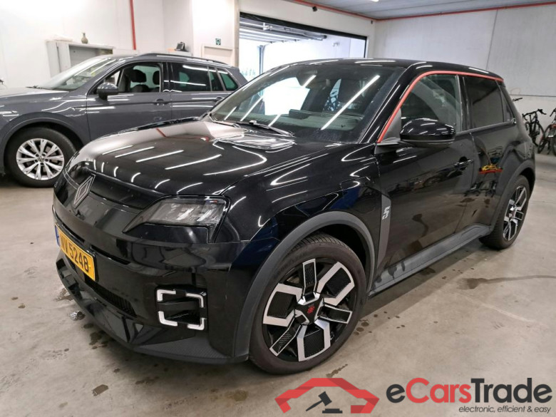 RENAULT - REN 5 EV 150PK Techno With Climatic & Navigation & Pack Winter Comfort * ELECTRIC *