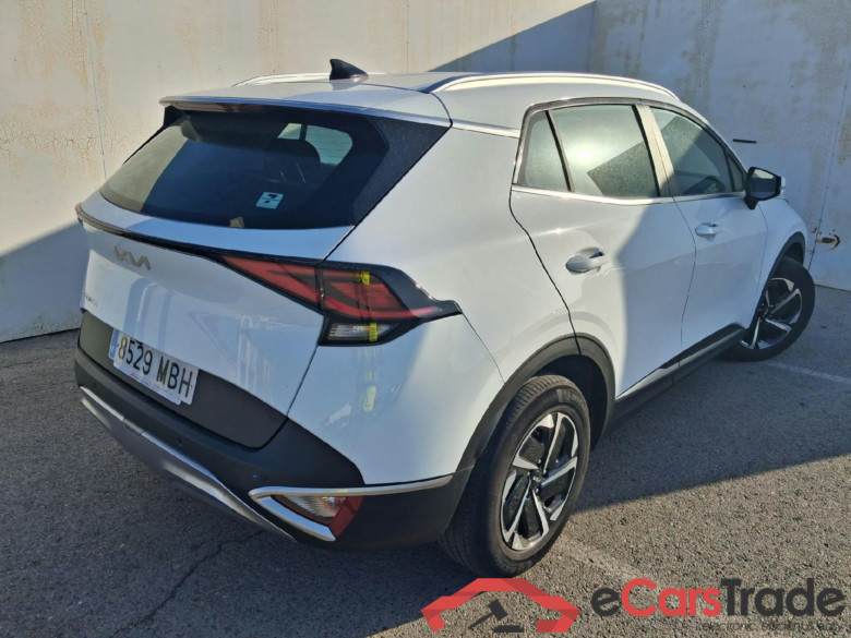 KIA Sportage / 2022 / 5P / todoterreno 1.6 T-GDi MHEV 110kW (150CV) Drive 4x2 #2
