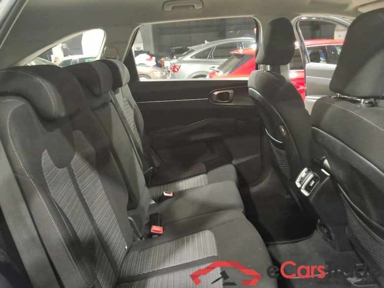 KIA SORENTO 1.6 PHEV MORE 4WD AUTO #5