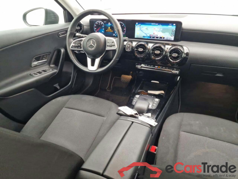 Mercedes-Benz A 200d Aut. Widescreen Navi KeylessGo Camera Klima PDC ... #4