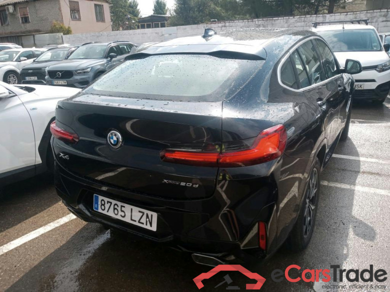 BMW X4 / 2021 / 5P / todoterreno xDrive20d xLine #PAQUETE M# #2