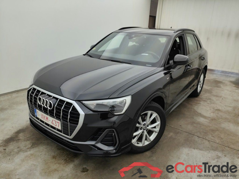 Audi Q3 35 TDI S tronic S line Business Edition 5d #1