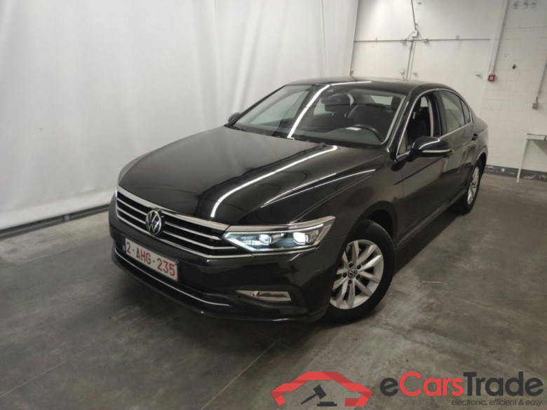 Volkswagen Passat 2.0 TDI 90kW Style Business DSG 4d #1