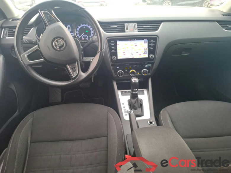 Octavia Combi Business 1.0 TSI 115CV BVA7 E6 #5