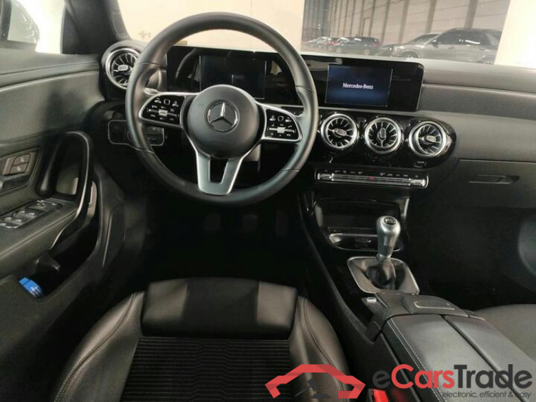 Mercedes CLA CLA CLA 180 100kW/136pk  4D/P Man-6 #5
